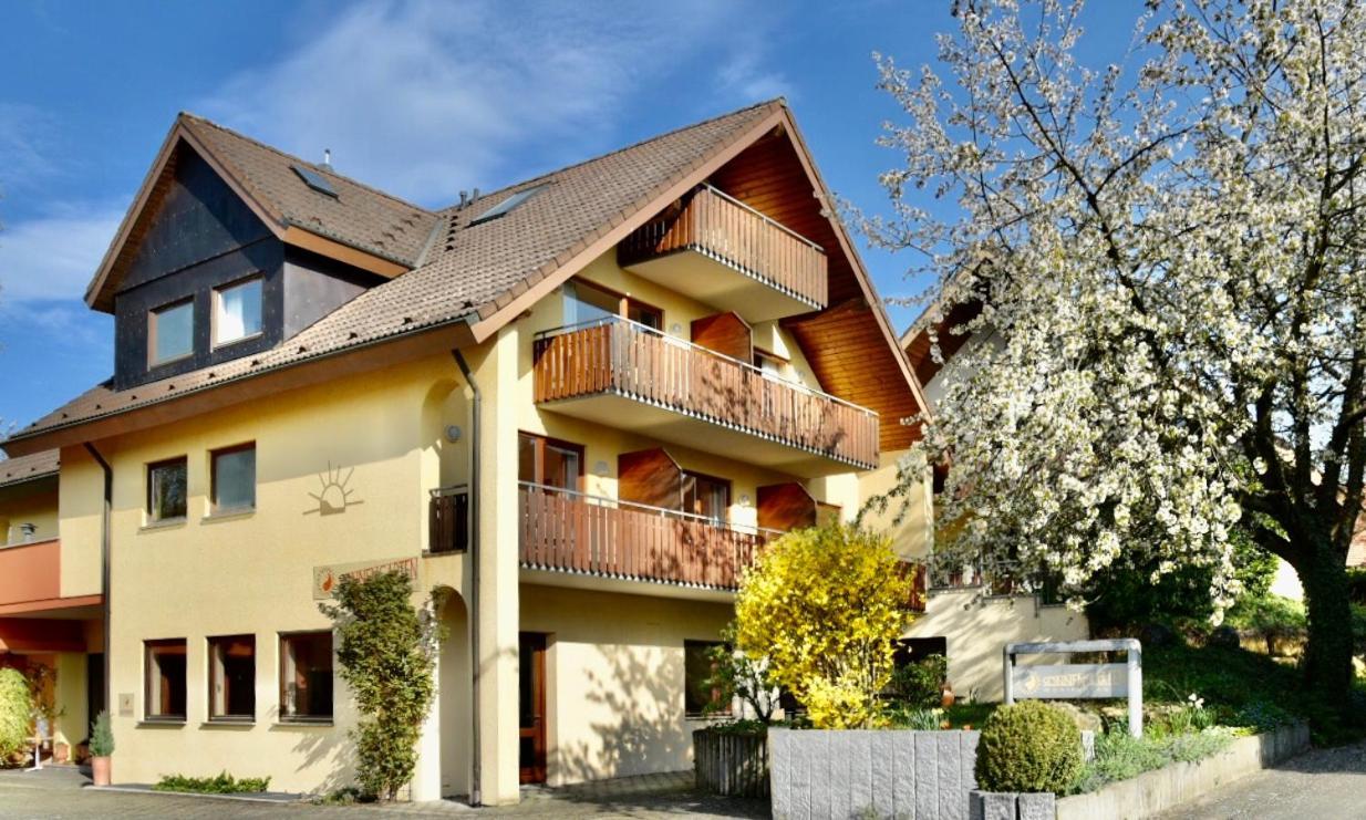 Wohlfuehlhotel Sonnengarten ユーバーリンゲン エクステリア 写真