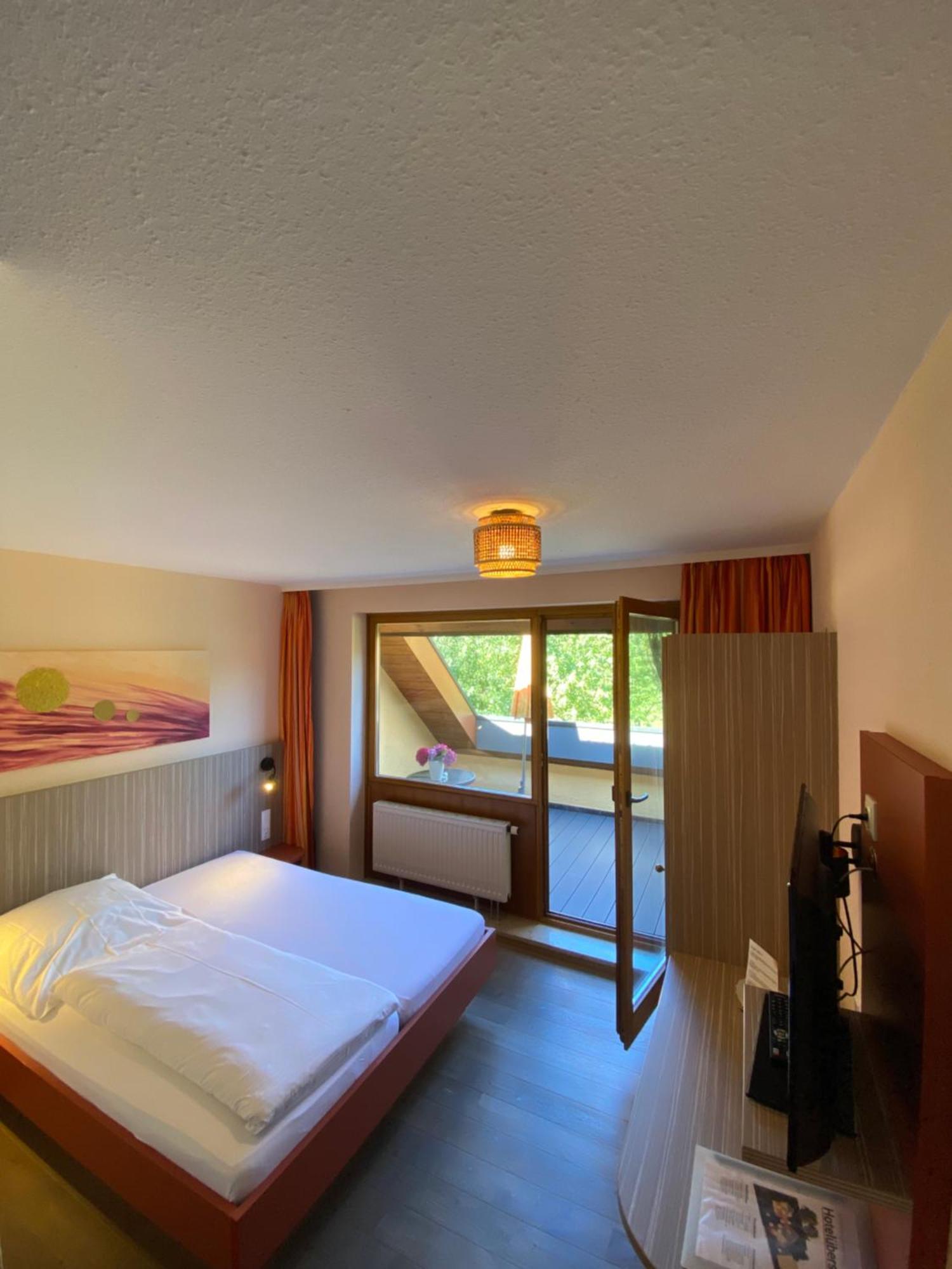 Wohlfuehlhotel Sonnengarten ユーバーリンゲン エクステリア 写真